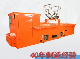 浙江7噸礦用變頻架線式電機車