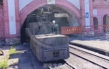 云南7噸架線式湘潭電機(jī)車(chē)現(xiàn)場(chǎng)視頻